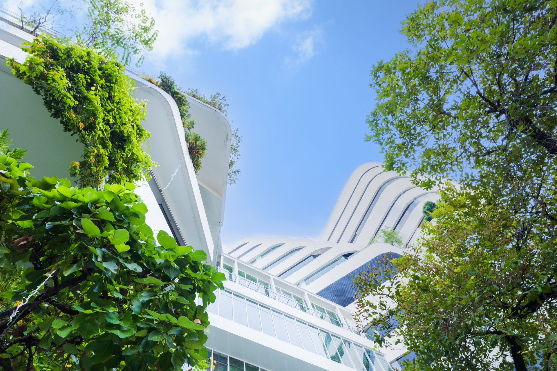 Go Green – Sustainable Resources – Green Building